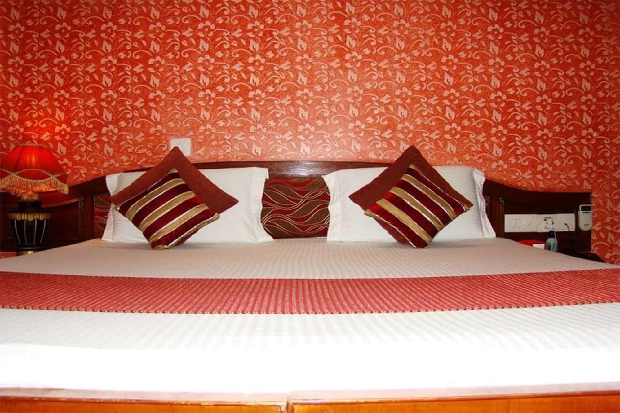 Hotel Indraprastha Delhi  Eksteriør billede